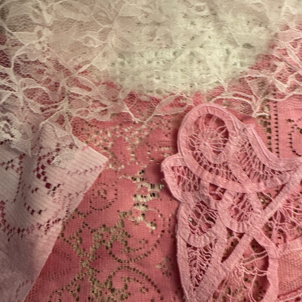 Slow Stitch Misc lot Pink Fabric Lace Button Junk Journal Kit vintage - Picture 7 of 8